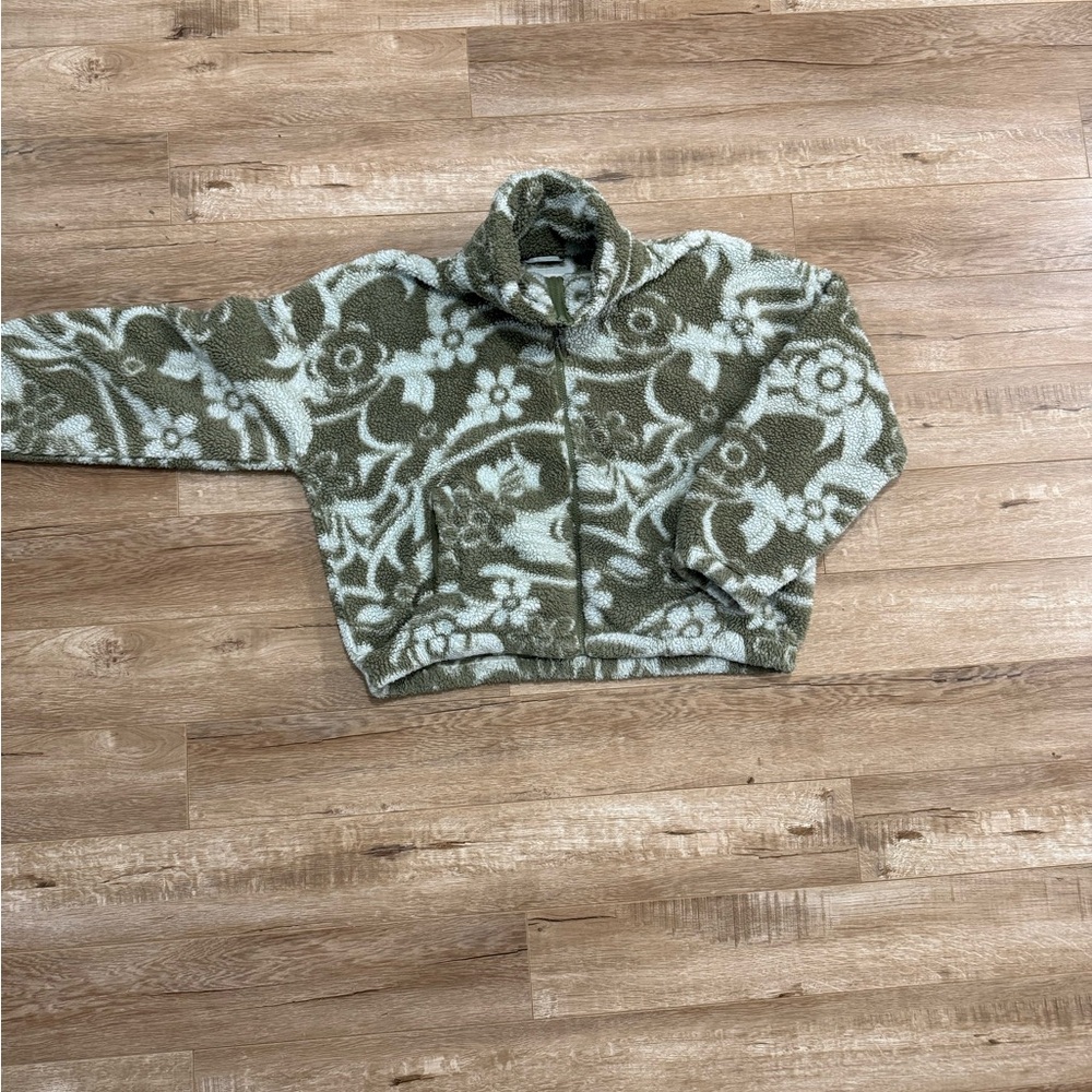 Floral Patterned Fleece Jacket - Picture 3 of 5